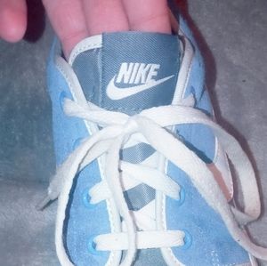 Blue Mens nikes size 11